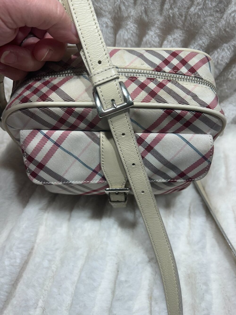 Authentic Burberry Blue Label Nova Check Nylon Crossbody Bag - Japan Exclusive - Picture 11 of 12